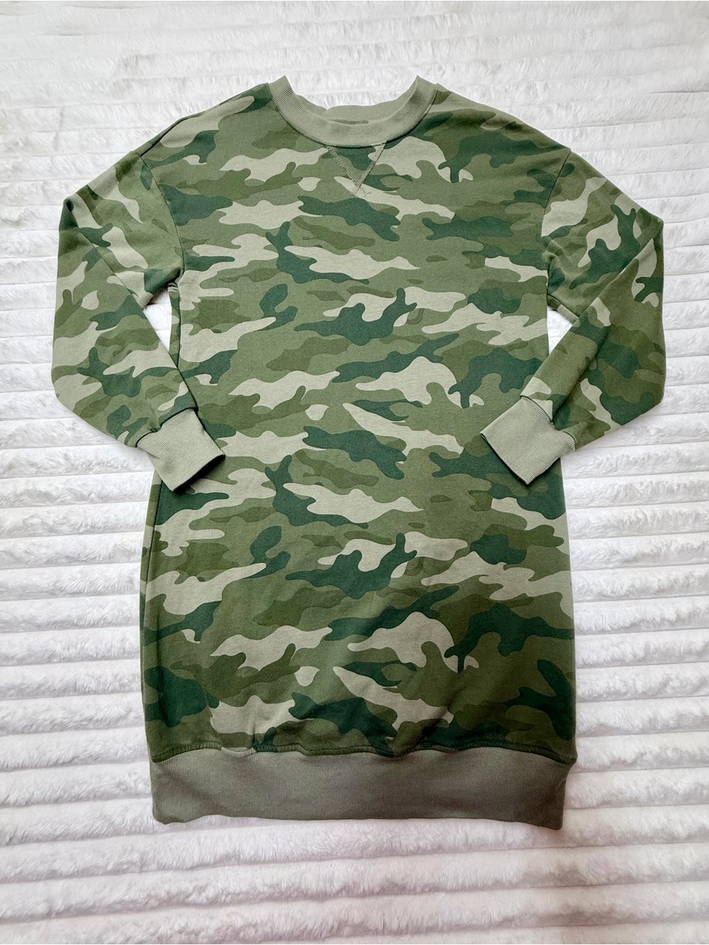 Old Navy Women’s Camouflage Crewneck Sweater Dress - Green Camo